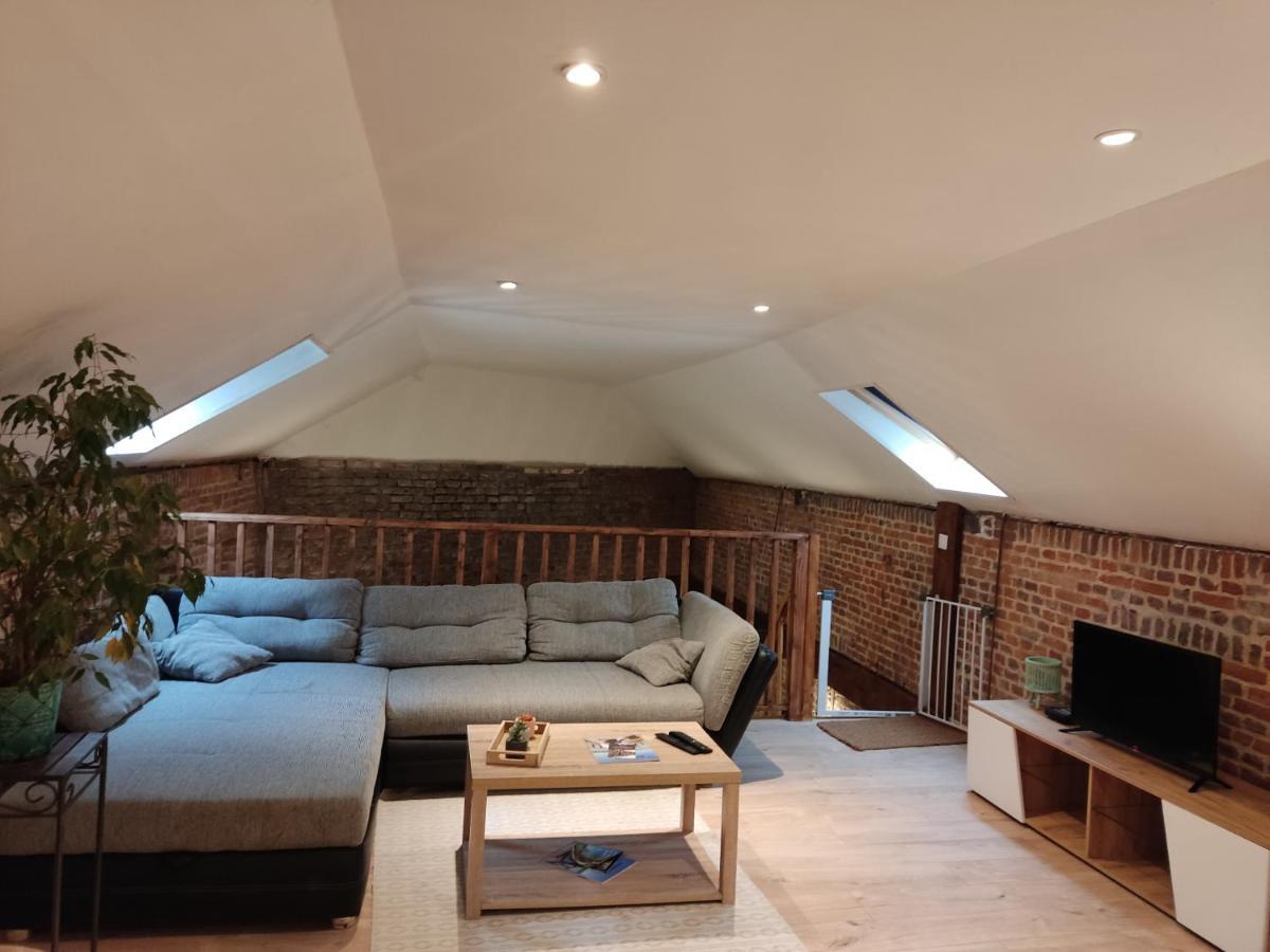 Bed and Breakfast La Demeure Avesnoise Wignehies Екстер'єр фото