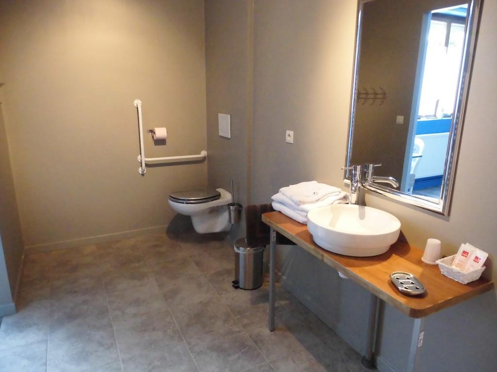 Bed and Breakfast La Demeure Avesnoise Wignehies Номер фото