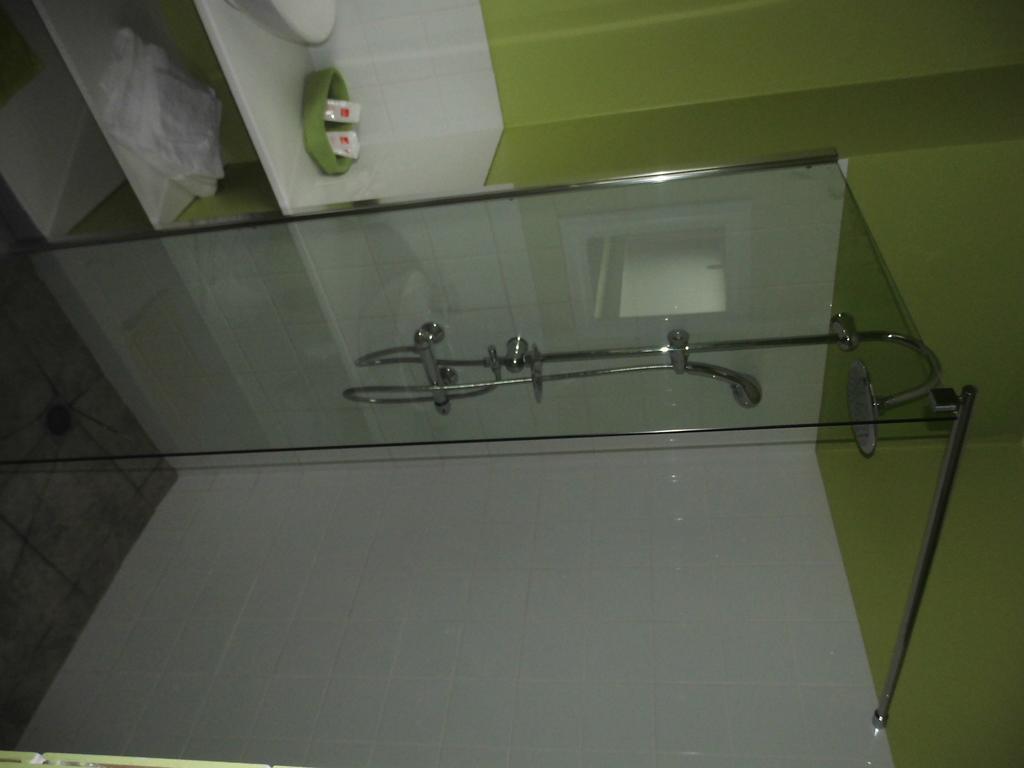 Bed and Breakfast La Demeure Avesnoise Wignehies Номер фото